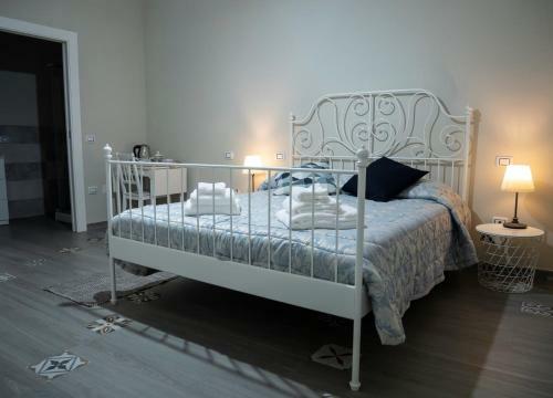Bed & Breakfast Sa Domu Stravanara