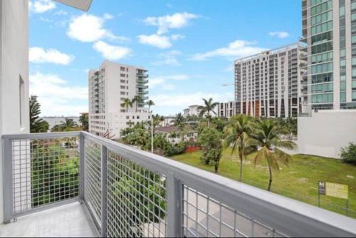 Luxury Quiet 2 Br Midtown With Free Parking