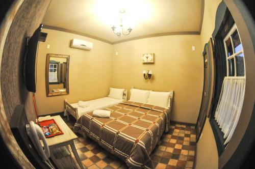 Hostal Tiradentes Village