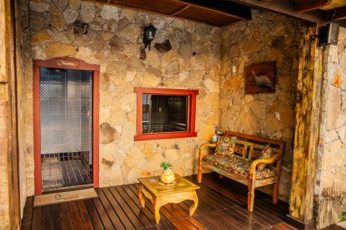 Hostal Tiradentes Village