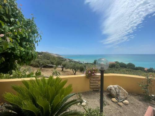 Apartamento Villa Yellow House
