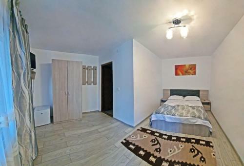Hostal Pensiunea Dorul De Munte Nr 222