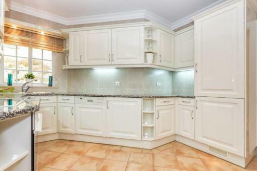 T2 Tennis Apartment