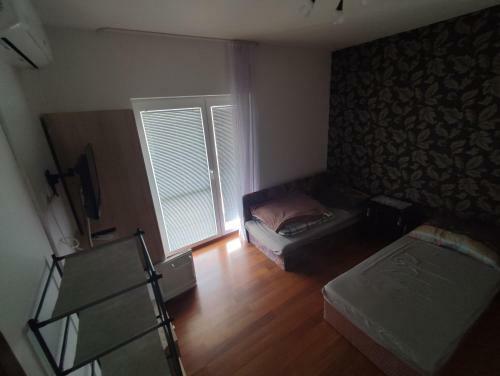 Hostal Thermalpark Lake Apartments