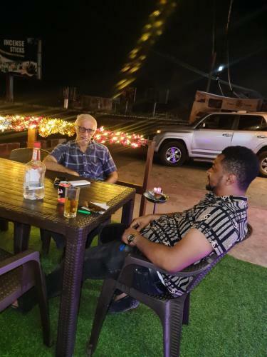 Kings Empire Hotel Sl