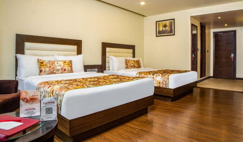 Hotel Summit Montana Suites & Spa