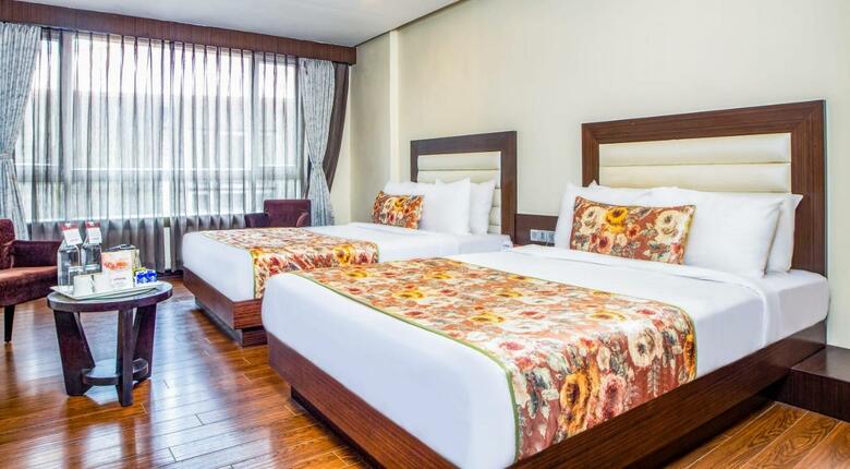 Hotel Summit Montana Suites & Spa