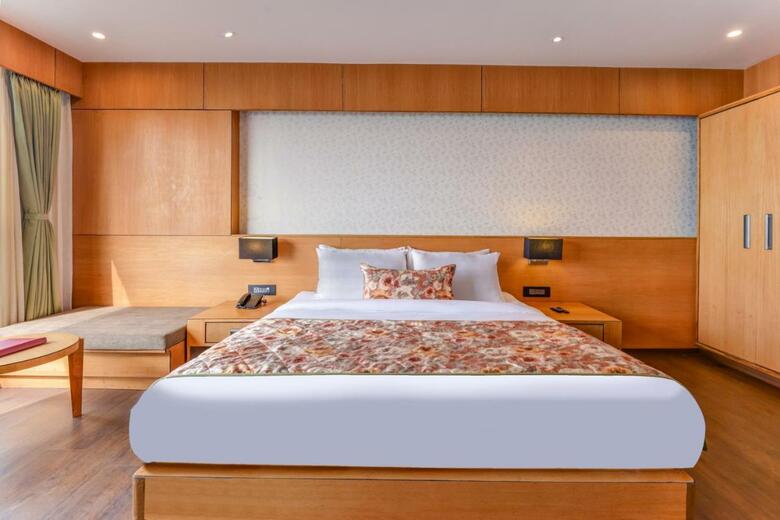 Hotel Summit Montana Suites & Spa
