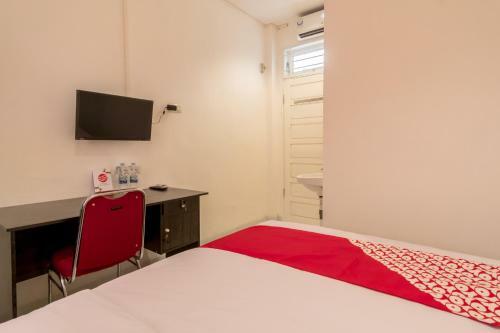 Hotel Oyo 447 Hutasimo Residence