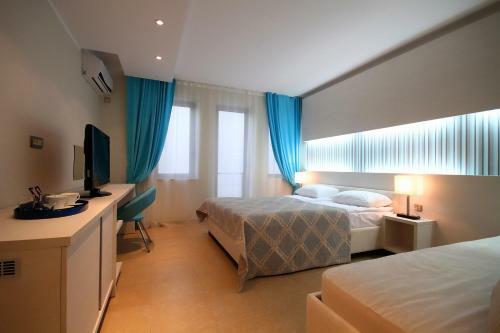 Hostal Domador Rooms & Apartments