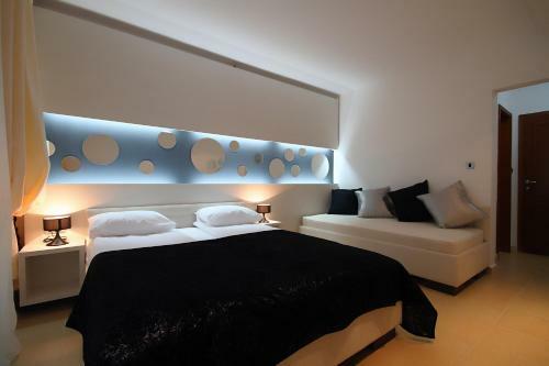 Hostal Domador Rooms & Apartments