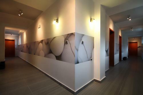 Hostal Domador Rooms & Apartments
