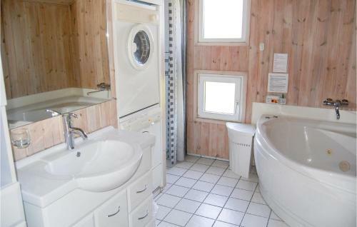 Holiday Home Martsvej