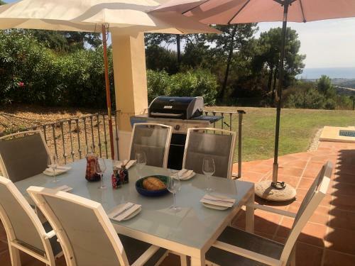 Stunning Family Friendly Villa In Monte Mayor
