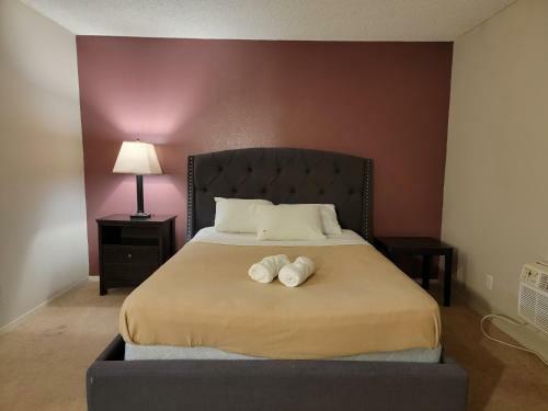 Hotel Comfortable Double Bed Unit(c23)