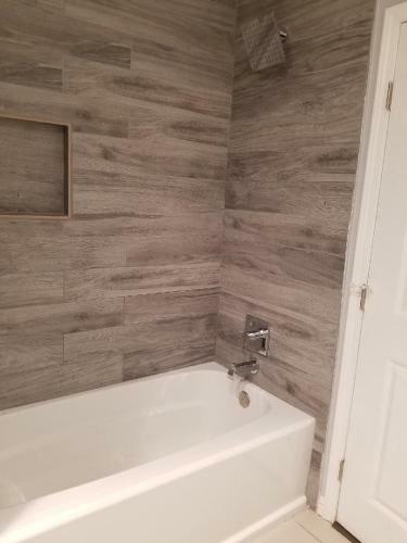 Private Room In Los Angeles W/ AC & Wifi