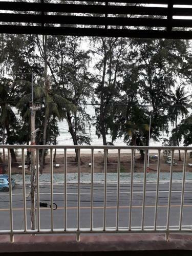 Apartamento Golden Elephant Seaview Mae Ramphueng Beach??????????????????