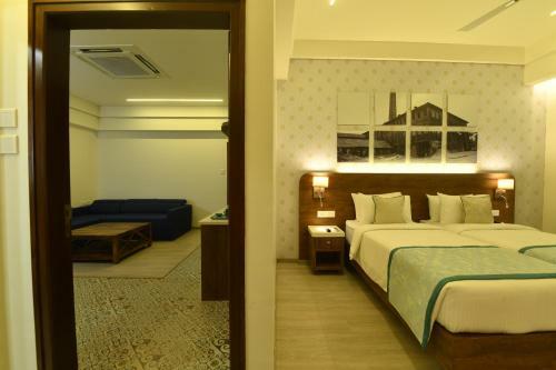 The Avatar Hotel & Convention
