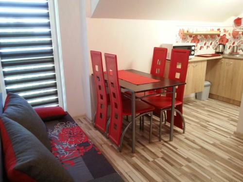 Apartamento Pokoje Go?cinne Koral