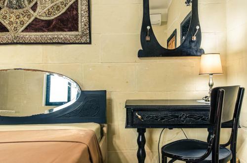 Apartamento 'feel@home' Xlendi Retro Designer Apt 30sec From Beach