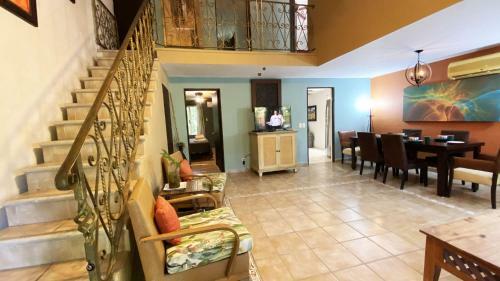Casa Carey 2 Steps From The Beach Puerto Morelos Mex