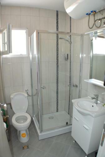 Hostal Apartments Mm