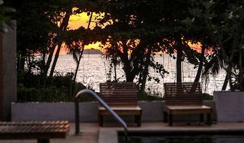 Hotel Soontreeya Lanta