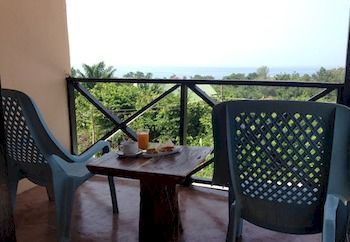Hotel Lanta Halabala Resort