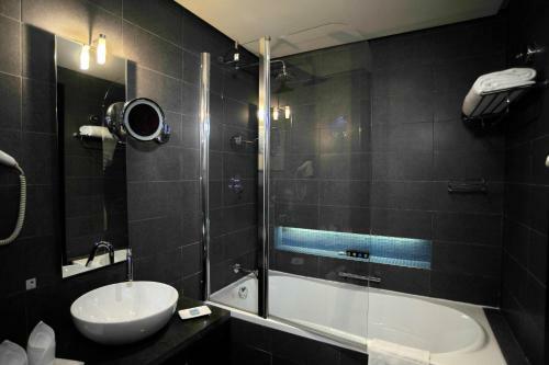 Hues Boutique Hotel