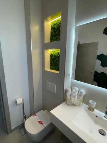 Sia Apartament Building Stefan Lake