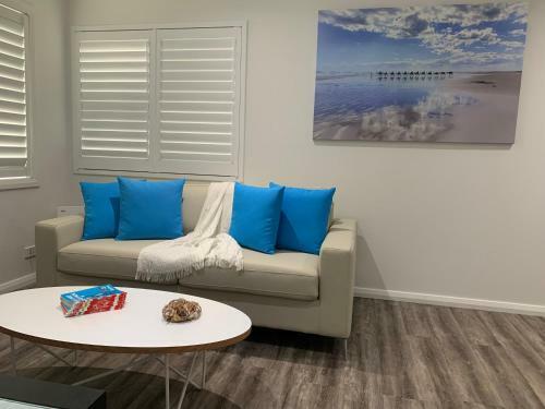 Beach & Bay Holiday Rental - Nelson Bay