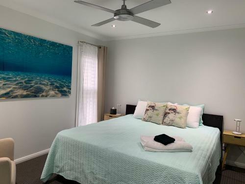 Beach & Bay Holiday Rental - Nelson Bay