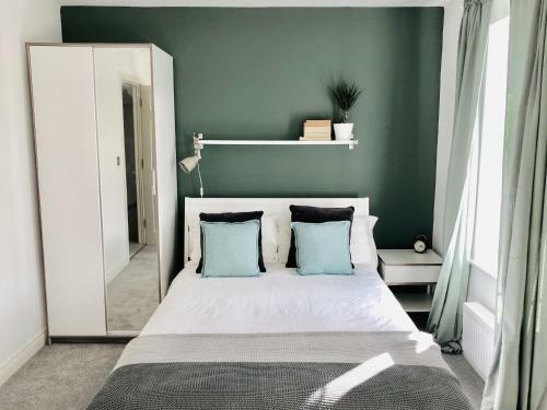Greenway Stays Beautiful 5 Bed House 23nl