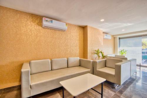 Hotel Alba Premier, Ahmedabad