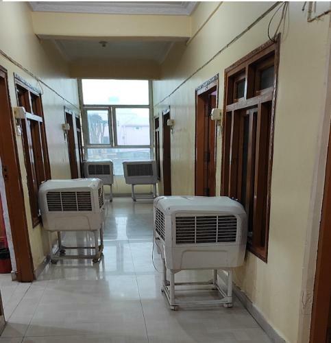 Lodge Hotel Avadh Balrampur
