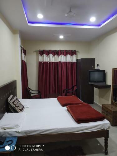 Lodge Hotel Avadh Balrampur