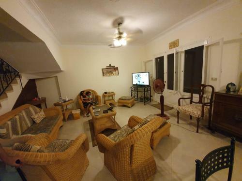 Full Sea View Villa With Big Garden
