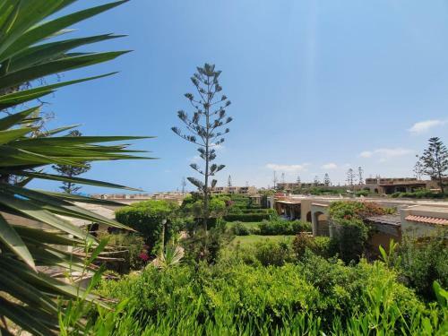 Full Sea View Villa With Big Garden