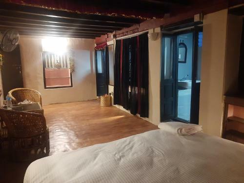 Bed & Breakfast Mud House Nepal Guesthouse Inn