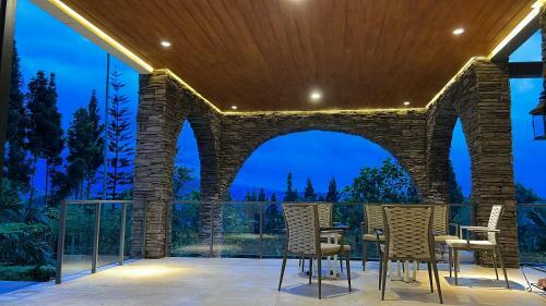 The Hideout Villa Puncak