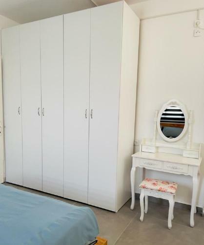 Beautiful Apartment On The Beach In Bat Yam