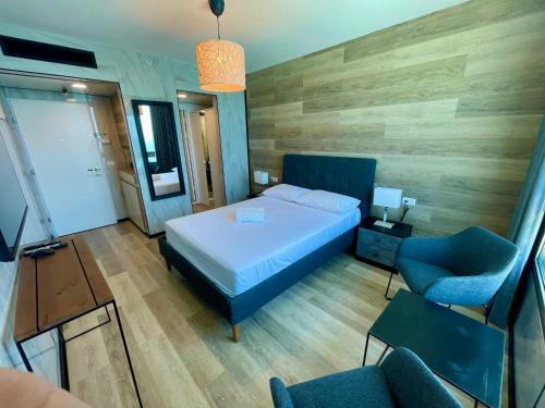 Carmel Holiday Apartments