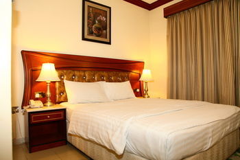 Saffron Hotel