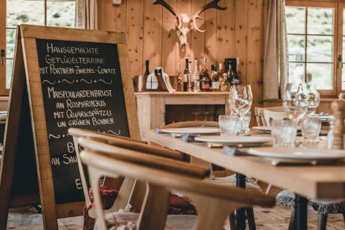 Alpenblick Bergrestaurant & Hotel