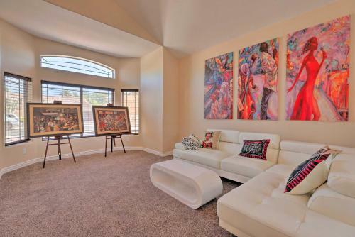 Luxury Gilbert Retreat With Private Pool And Bar!
