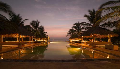 Hotel Bar Reef Resort