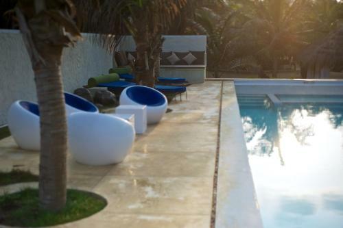 Hotel Dolphin Beach