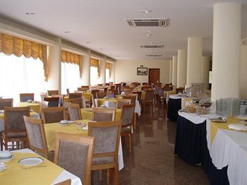 Hotel Caravelas