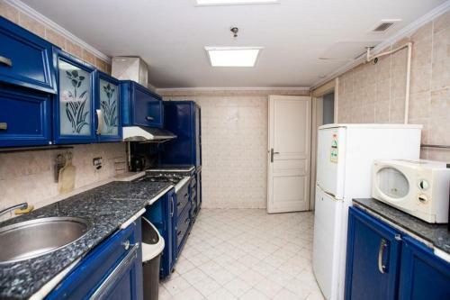 Four Season Hotel-luxury Apartments