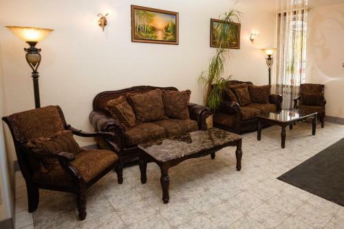 Metallurg Hotel